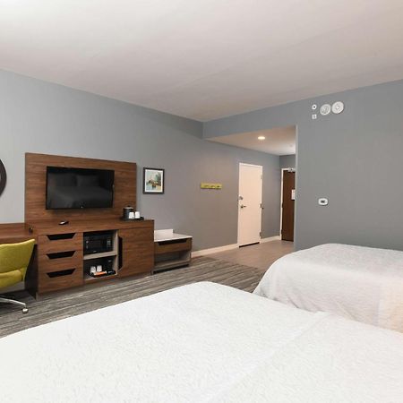 Hampton Inn & Suites Cincinnati Liberty Township West Chester Exterior foto