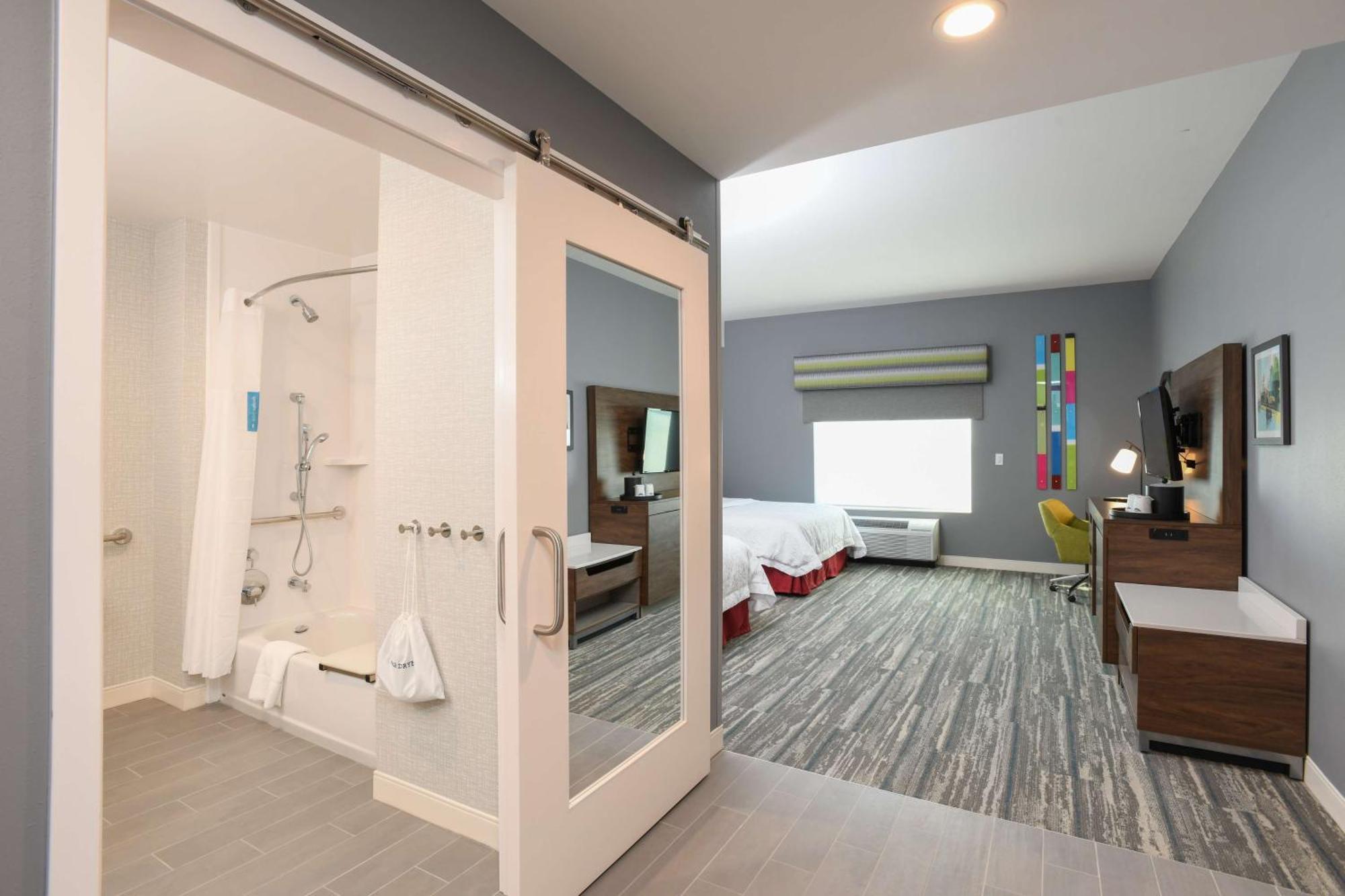 Hampton Inn & Suites Cincinnati Liberty Township West Chester Exterior foto