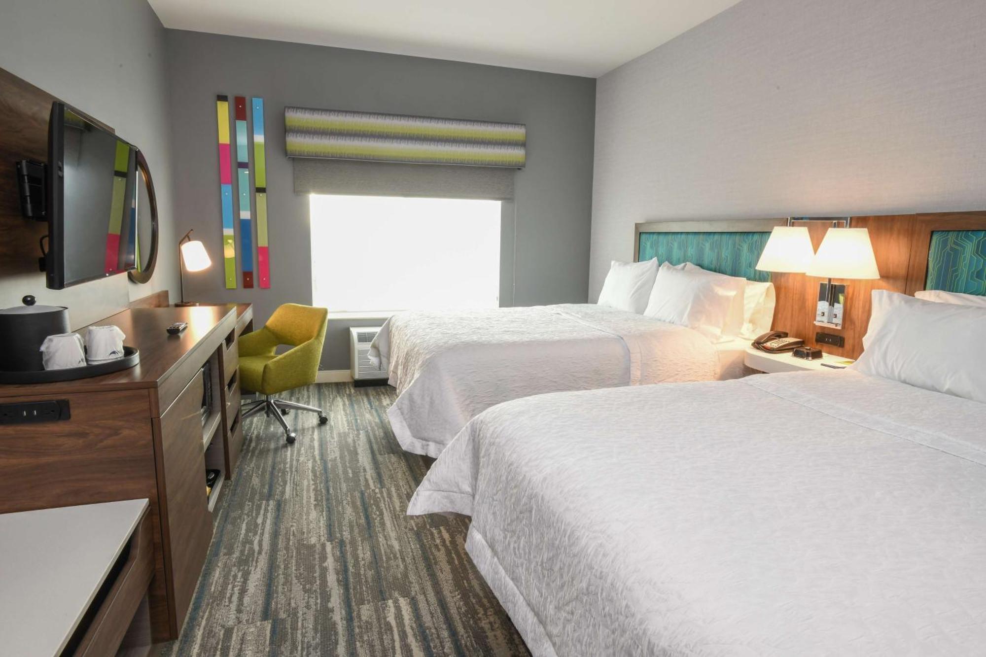 Hampton Inn & Suites Cincinnati Liberty Township West Chester Exterior foto